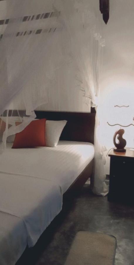 Shady Edge Otel Unawatuna Dış mekan fotoğraf