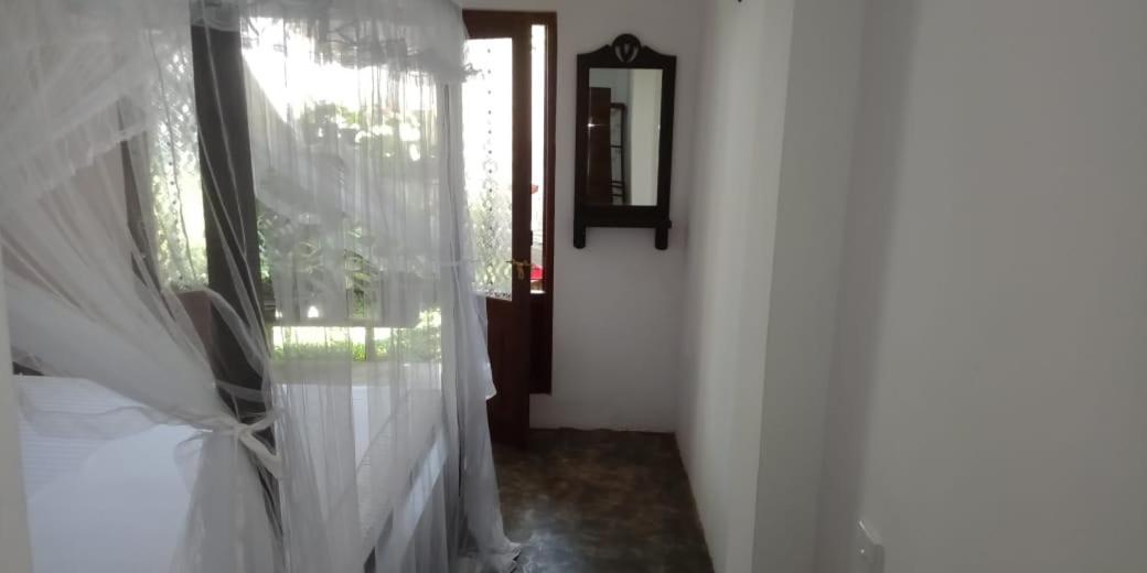 Shady Edge Otel Unawatuna Dış mekan fotoğraf